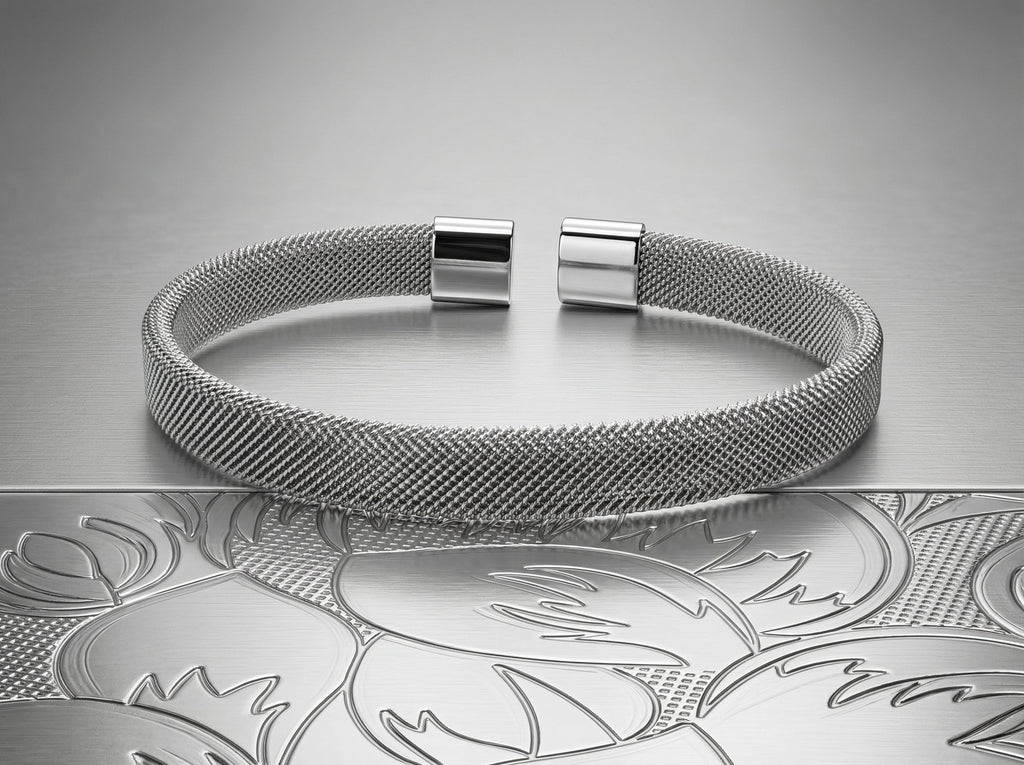 BR-001 This Bracelet Completes Look