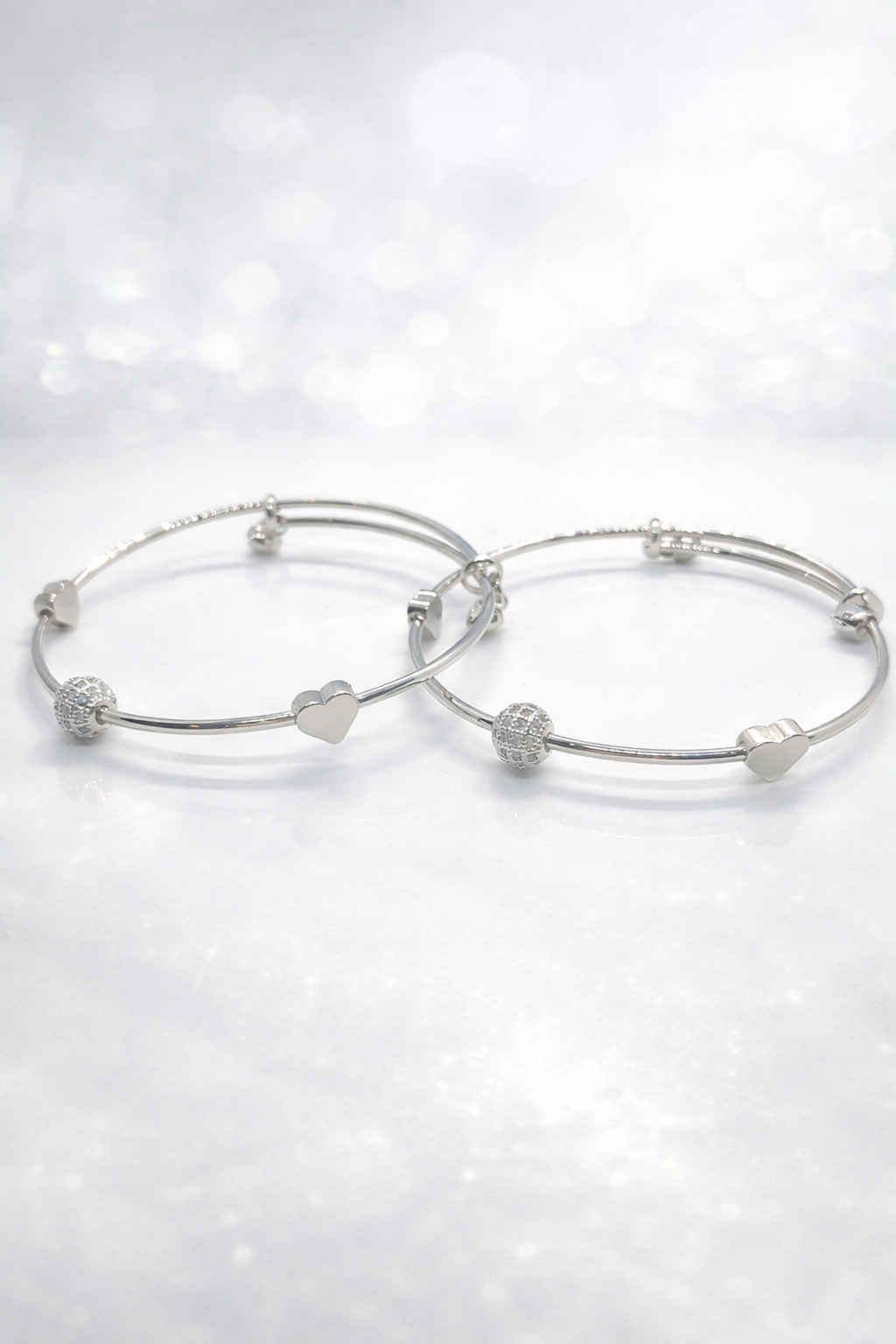 Minimal On The Wrist, Maximal On Style